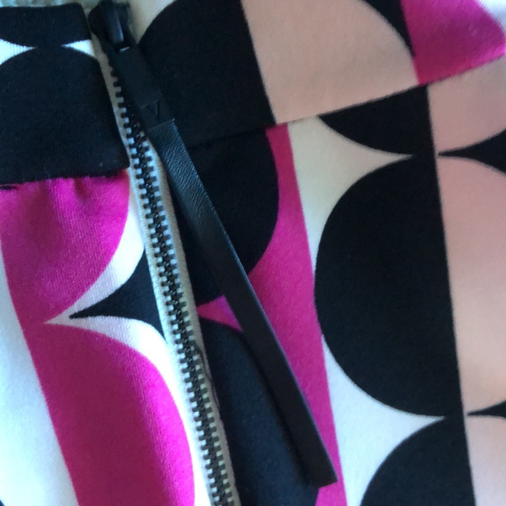 VINCE CAMUTO MOD DRESS SEMI FITTED NWOT - Picture 4 of 6